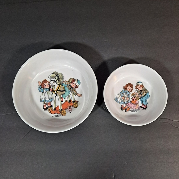 Vintage Oneida Deluxe Raggedy Ann & Andy Toddler Bowls Set Of Two 1969 - Picture 1 of 11